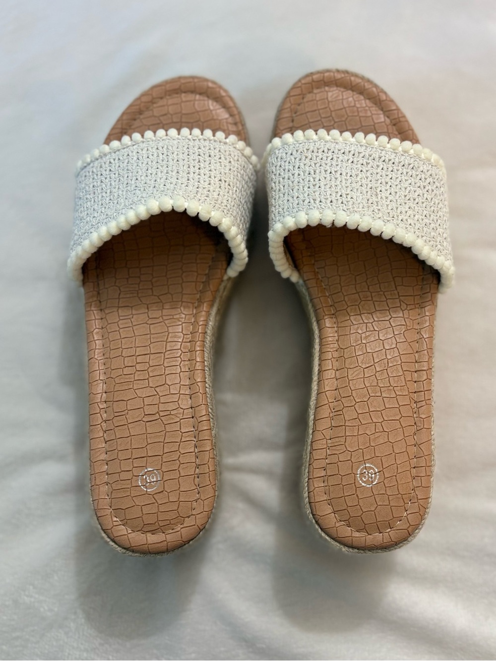 White Crochet Platform Sandals - Picture 3 of 7